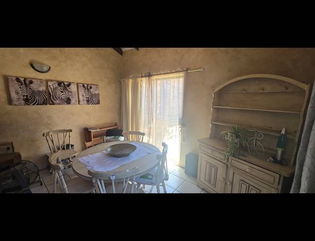 3 BEDROOM FREESTANDING FOR SALE IN CAPRICORN